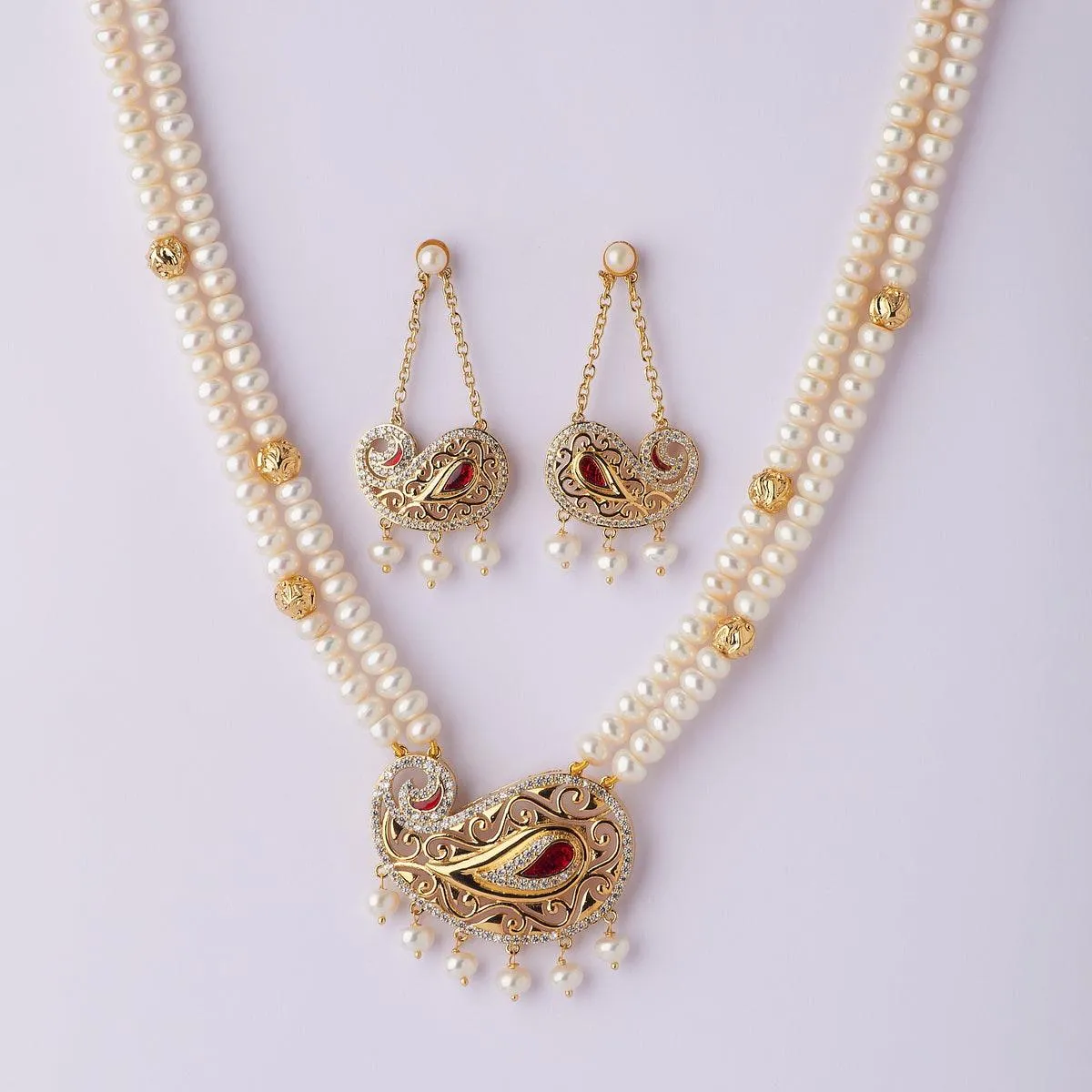 Beautiful Real Pearl Necklace Set