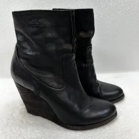 Black Shoes Heels Wedge Frye, Size 7