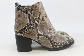 Blondo Elvina Women's Snakeskin Print Boots 6.5M(ZAP13750)